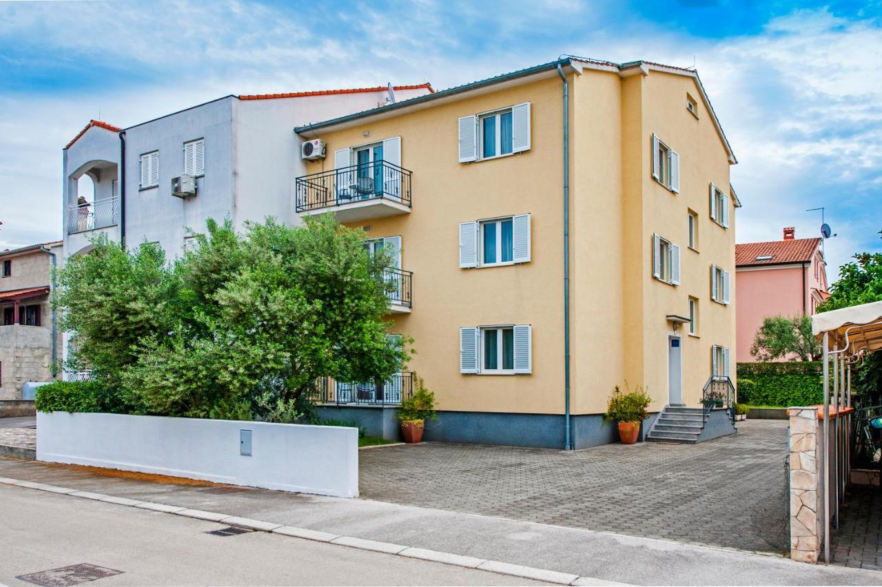 Apartments Bella B Rovinj Bagian luar foto