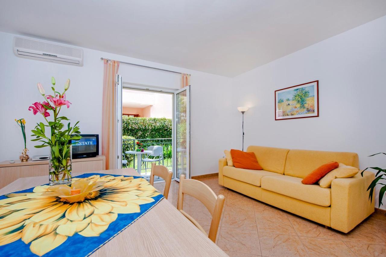 Apartments Bella B Rovinj Bagian luar foto