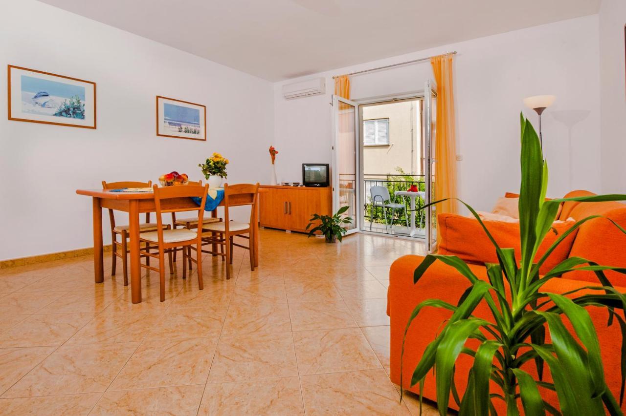 Apartments Bella B Rovinj Bagian luar foto